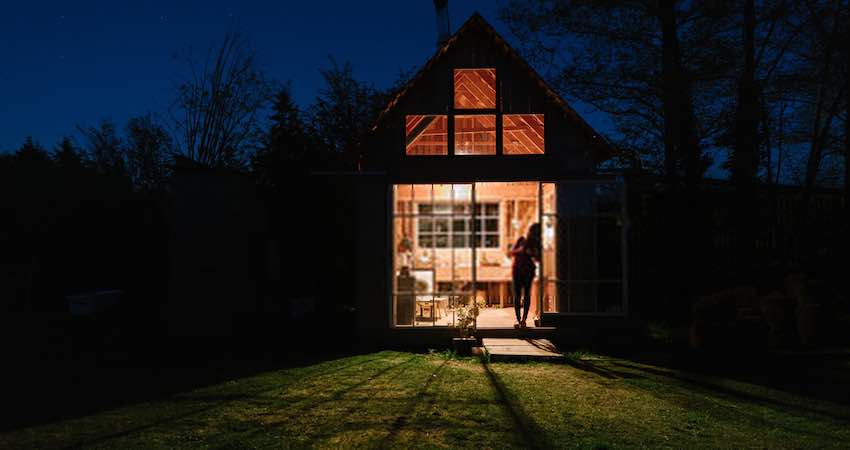 How to use LED lights as tiny house solutions