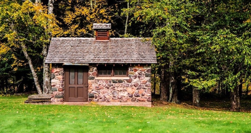 Where to Buy Land for Your Tiny House: All Questions Answered