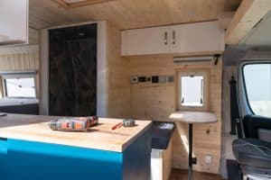 how to wire a tiny house for solar power